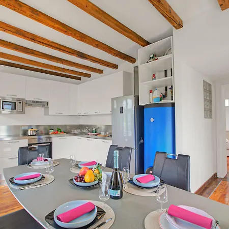 Mirador Del - Happy *