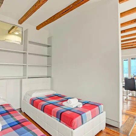 Апартаменти Mirador Del - Happy *